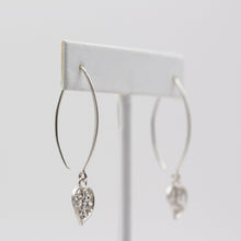 Load image into Gallery viewer, Earrings - Light hearted

