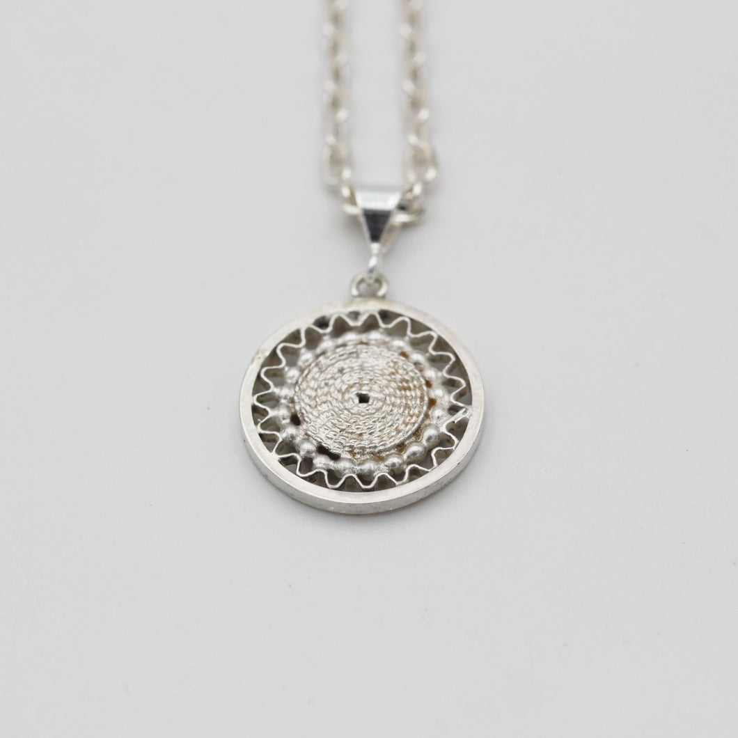 Collier - Médaillon soleil