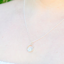 Load image into Gallery viewer, Necklace - Sun revisited
