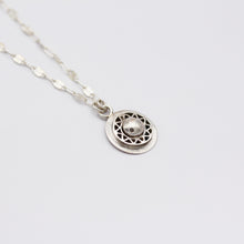 Load image into Gallery viewer, Necklace - All in the round
